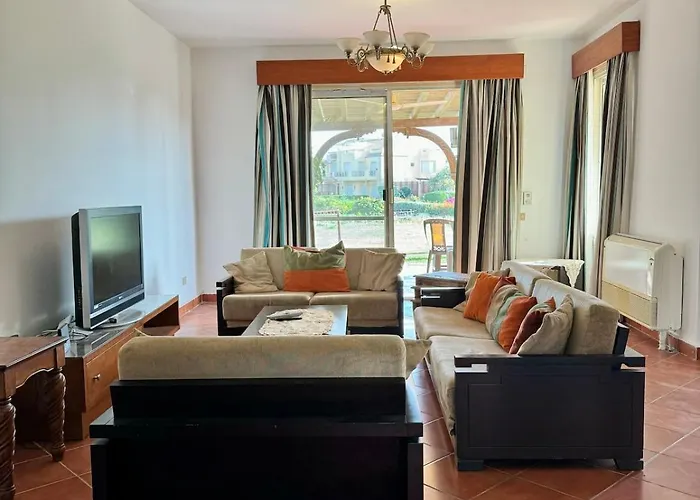 Luxury 5br With Sea View & Garden In Einbay * Ain Sukhna