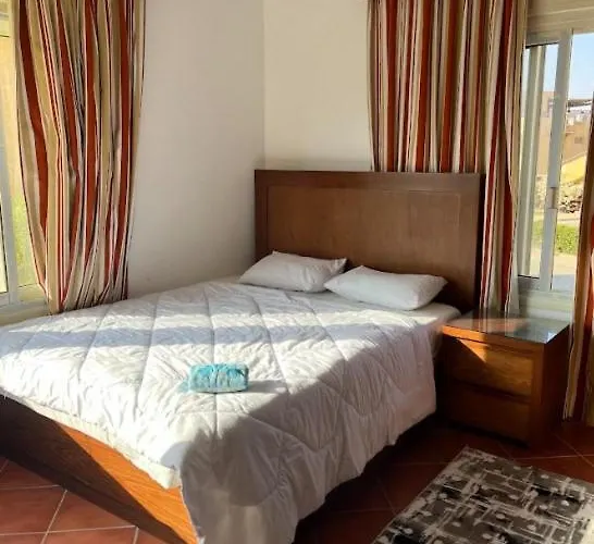 Luxury 5br With Sea View & Garden In Einbay Villa Ain Sukhna