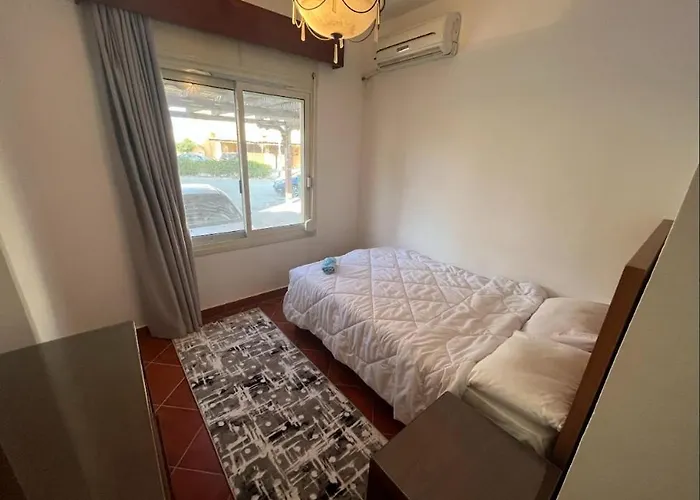 Luxury 5br With Sea View & Garden In Einbay * Ain Sukhna